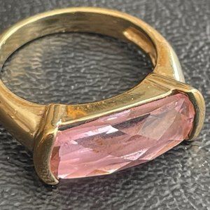 Vintage ring-Gold plated over 925 silver with pink stone